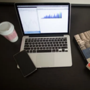 Tradingview 好用吗？连续使用 30 天后的真实体验分享